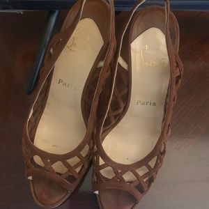 Sold‼️Christian Louboutin 38 1/2 heels